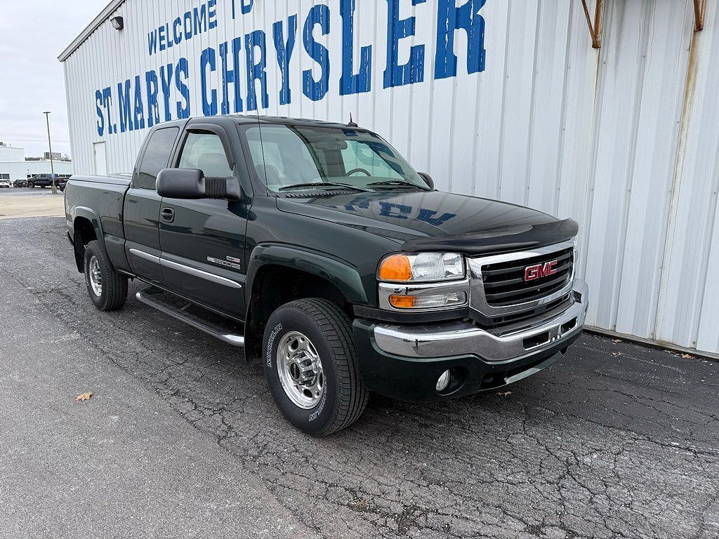 2004 GMC Sierra