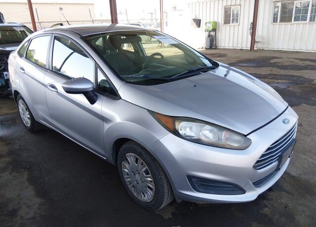2014 FORD Fiesta