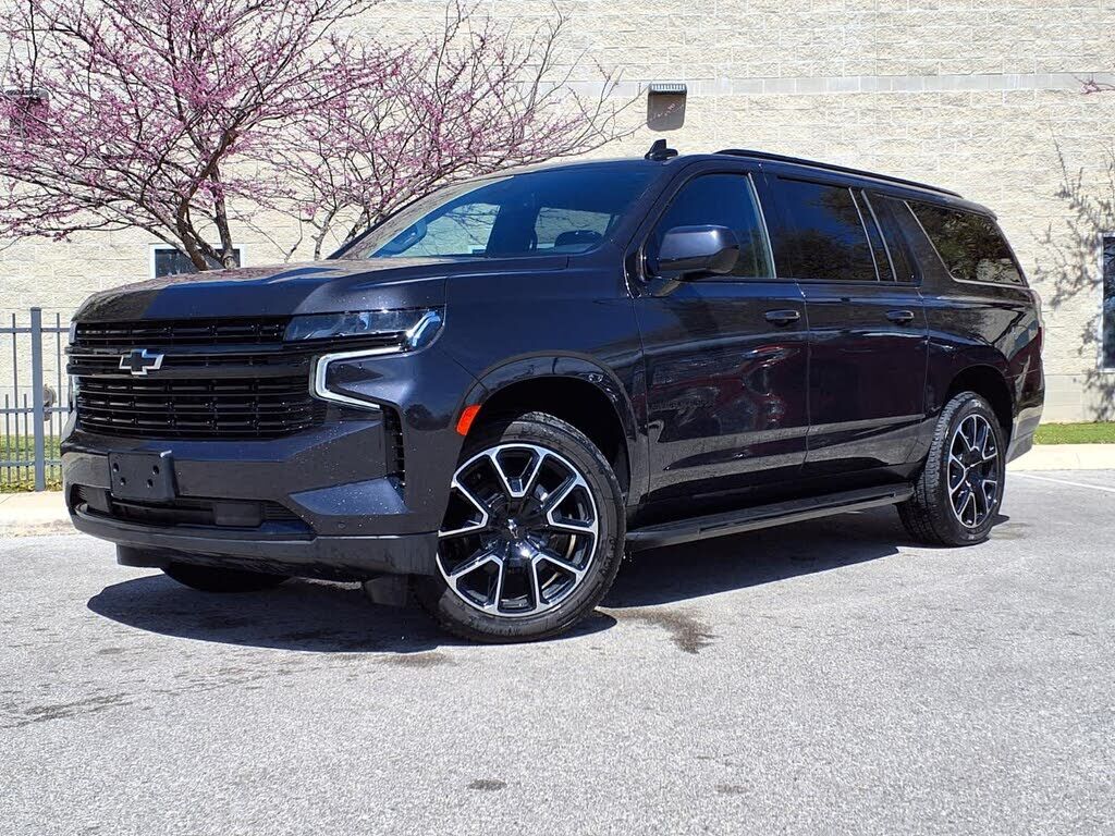 2024 CHEVROLET Suburban