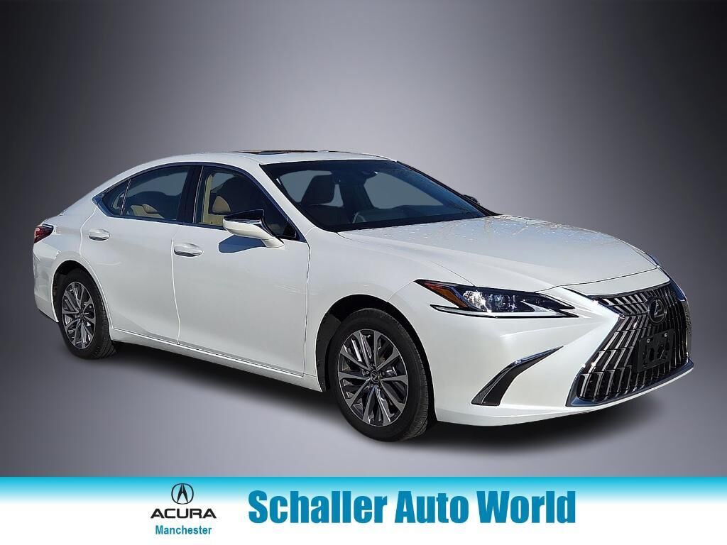 2022 LEXUS ES