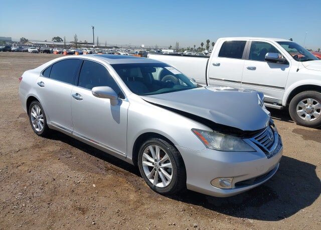2011 LEXUS ES