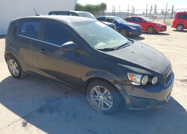 2015 CHEVROLET Sonic