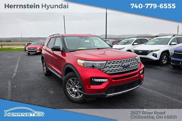 2021 FORD Explorer