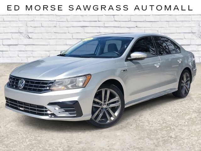 2018 VOLKSWAGEN Passat