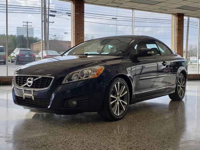 2012 VOLVO C70 / C30