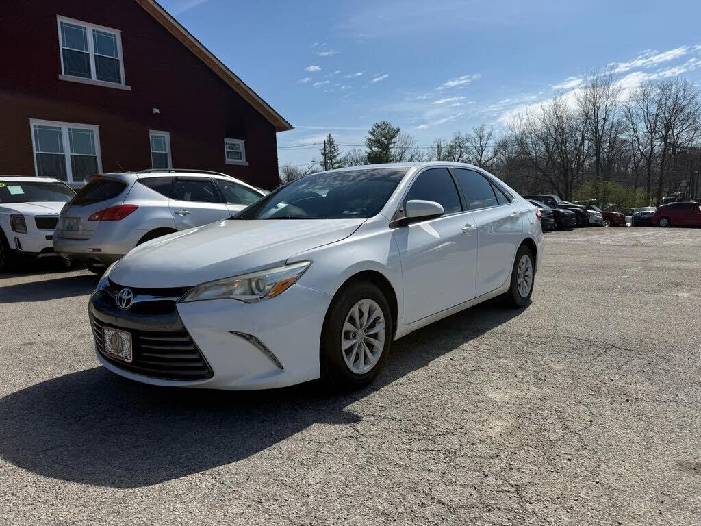 2015 TOYOTA Camry