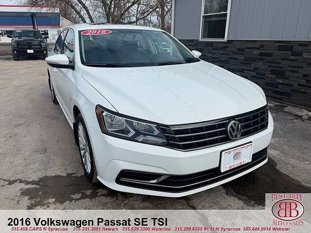 2016 VOLKSWAGEN Passat