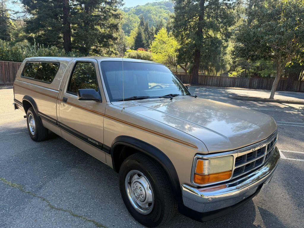 1992 DODGE Dakota
