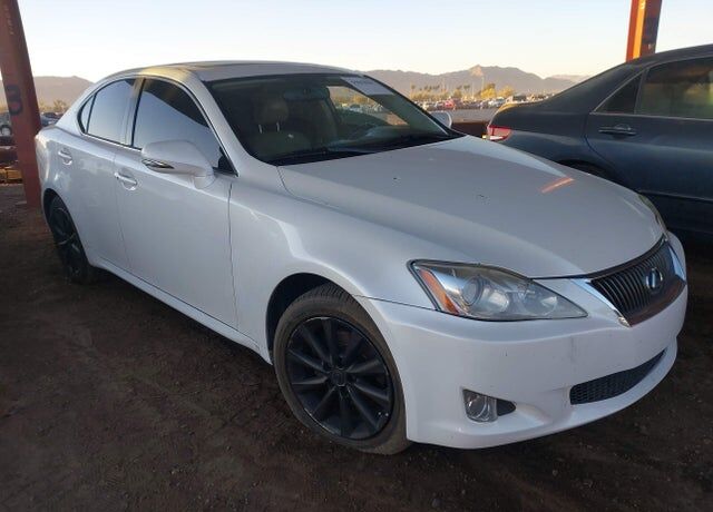 2009 LEXUS IS