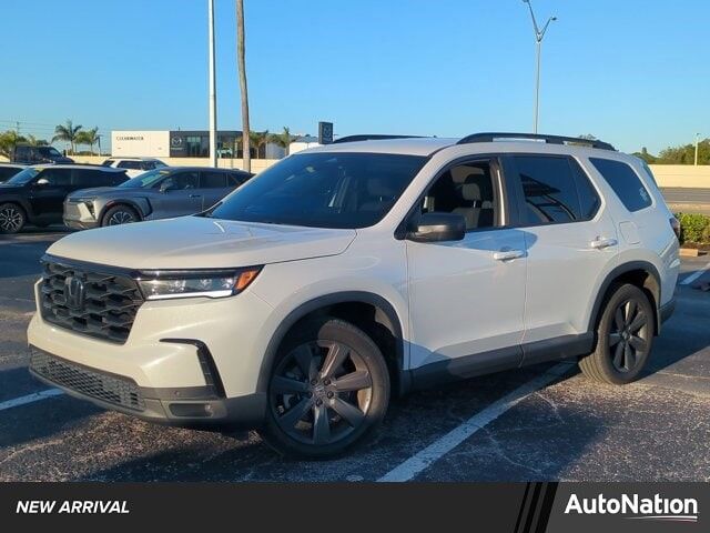2023 HONDA Pilot