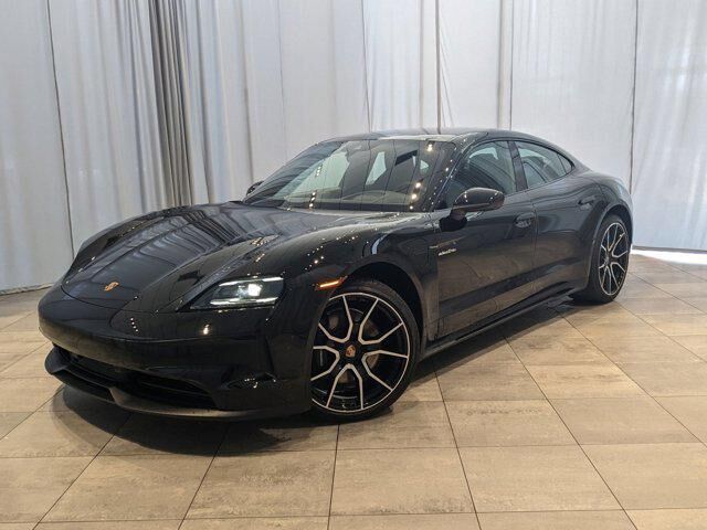 2025 PORSCHE Taycan
