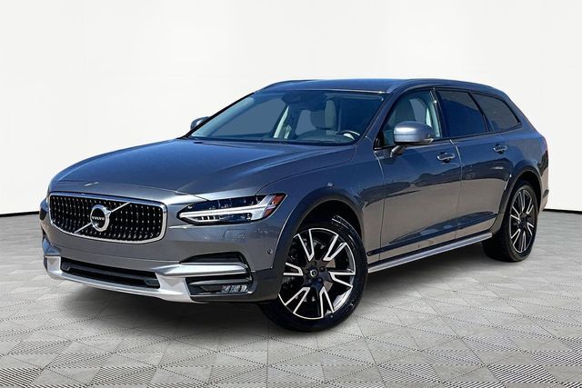 2017 VOLVO V90CC