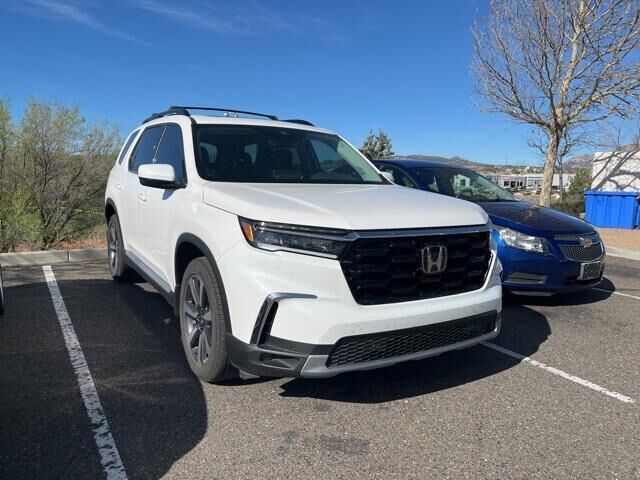 2023 HONDA Pilot