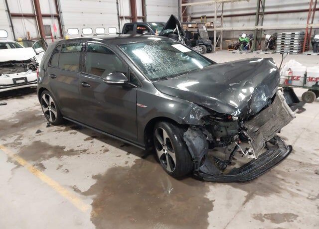 2017 VOLKSWAGEN Golf GTI