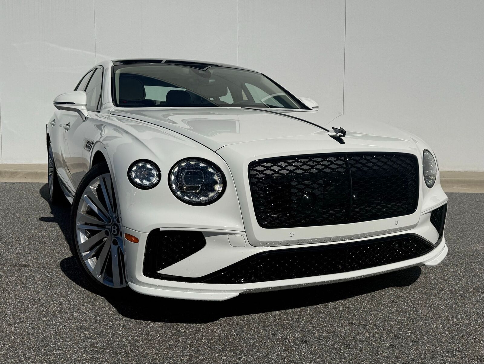 2025 BENTLEY Flying Spur