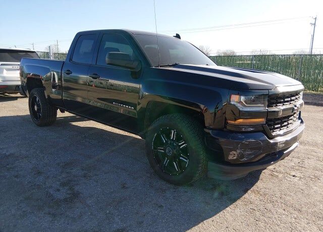 2017 CHEVROLET Silverado