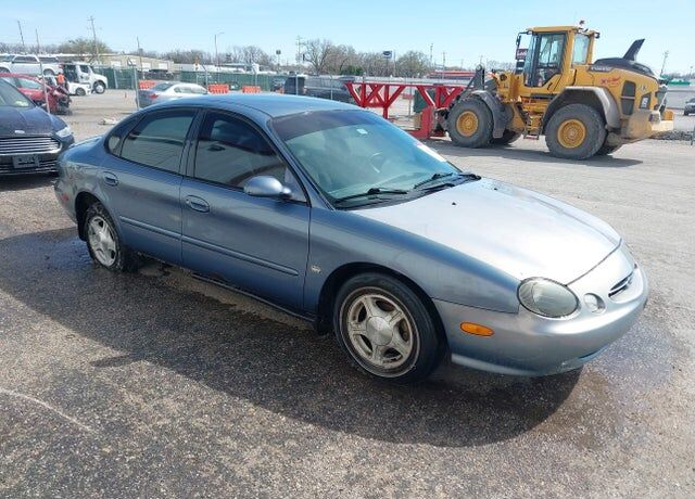 1999 FORD Taurus