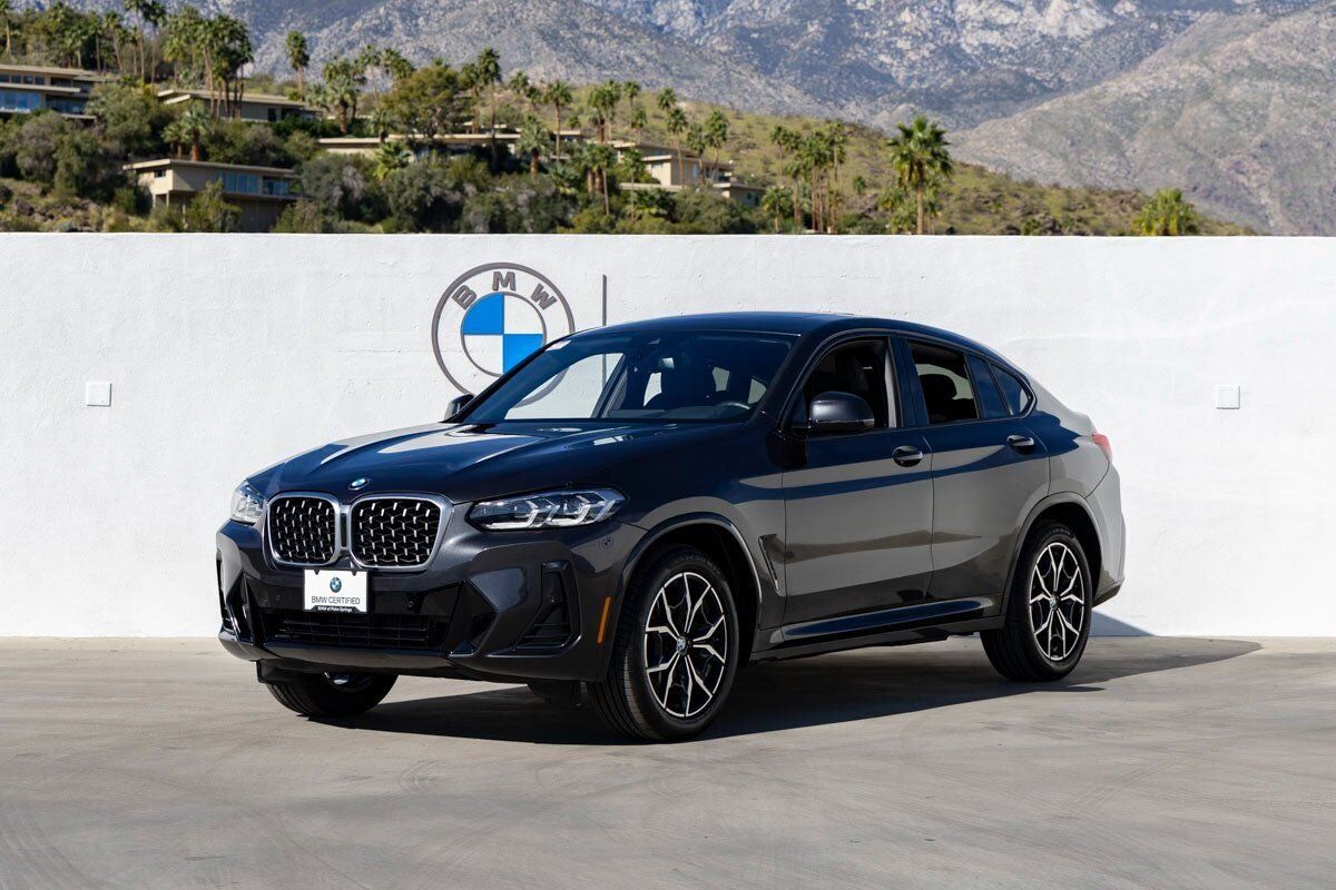2025 BMW X4