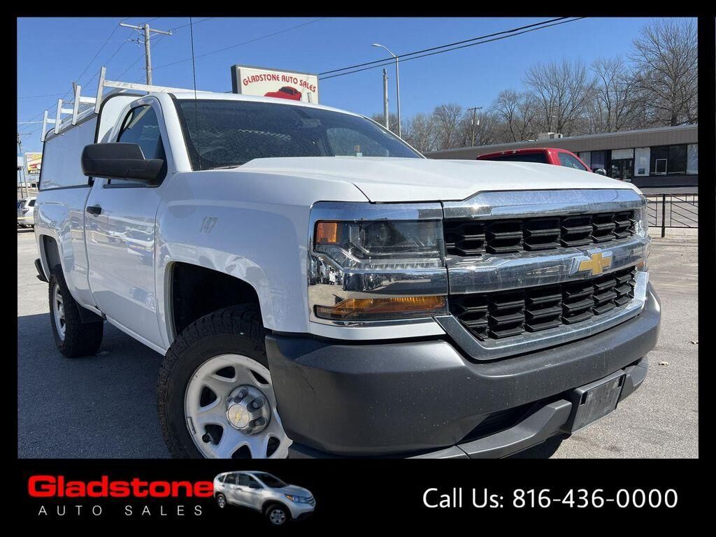 2018 CHEVROLET Silverado