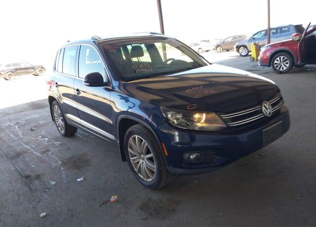 2013 VOLKSWAGEN Tiguan