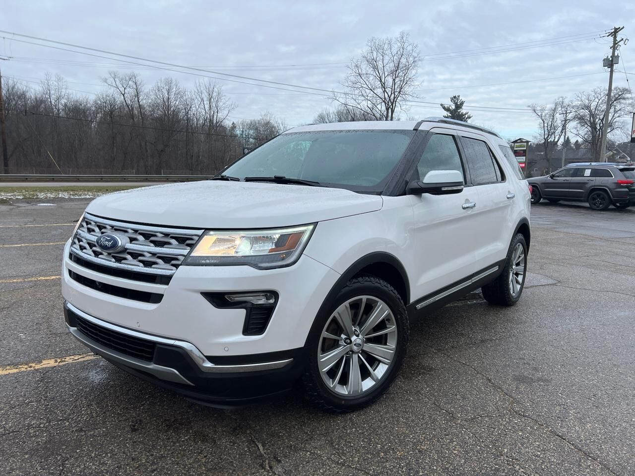2018 FORD Explorer