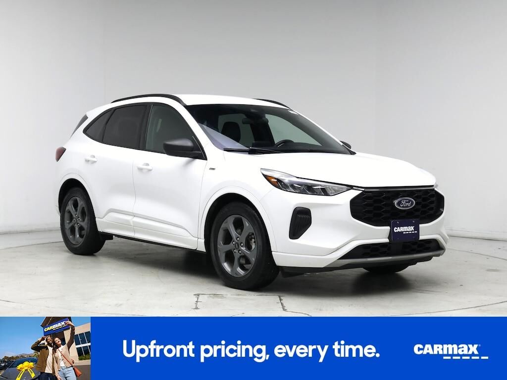 2023 FORD Escape