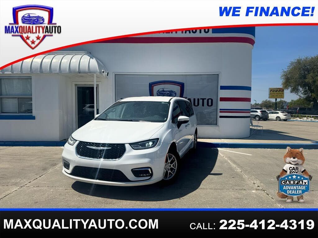 2023 CHRYSLER Pacifica