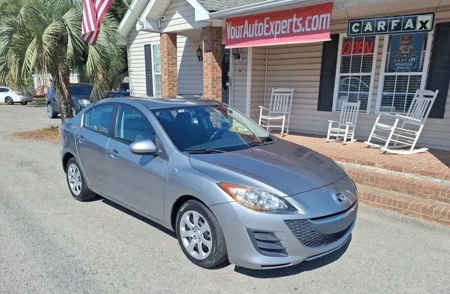 2010 MAZDA Mazda3