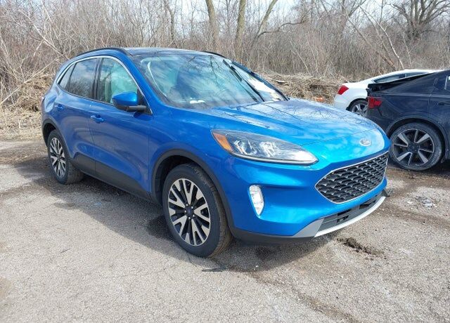 2020 FORD Escape