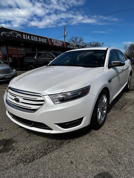 2016 FORD Taurus