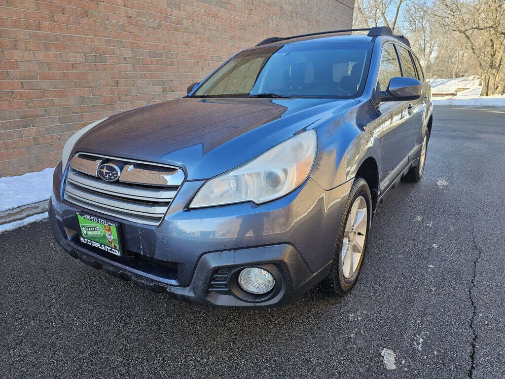 2013 SUBARU Outback