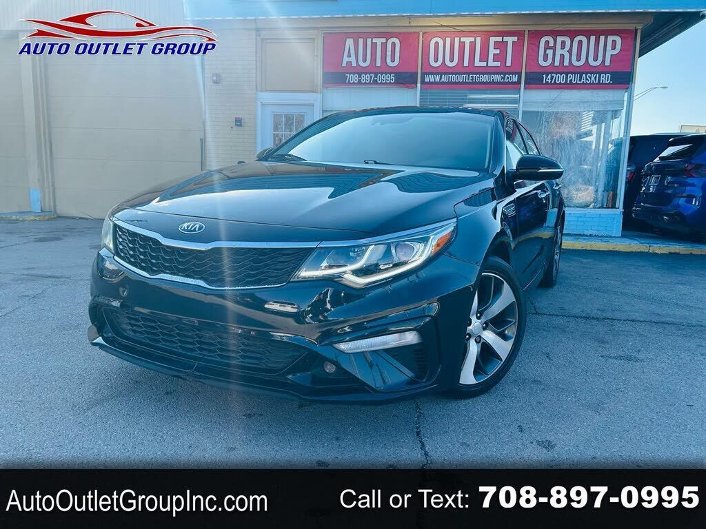 2019 KIA Optima