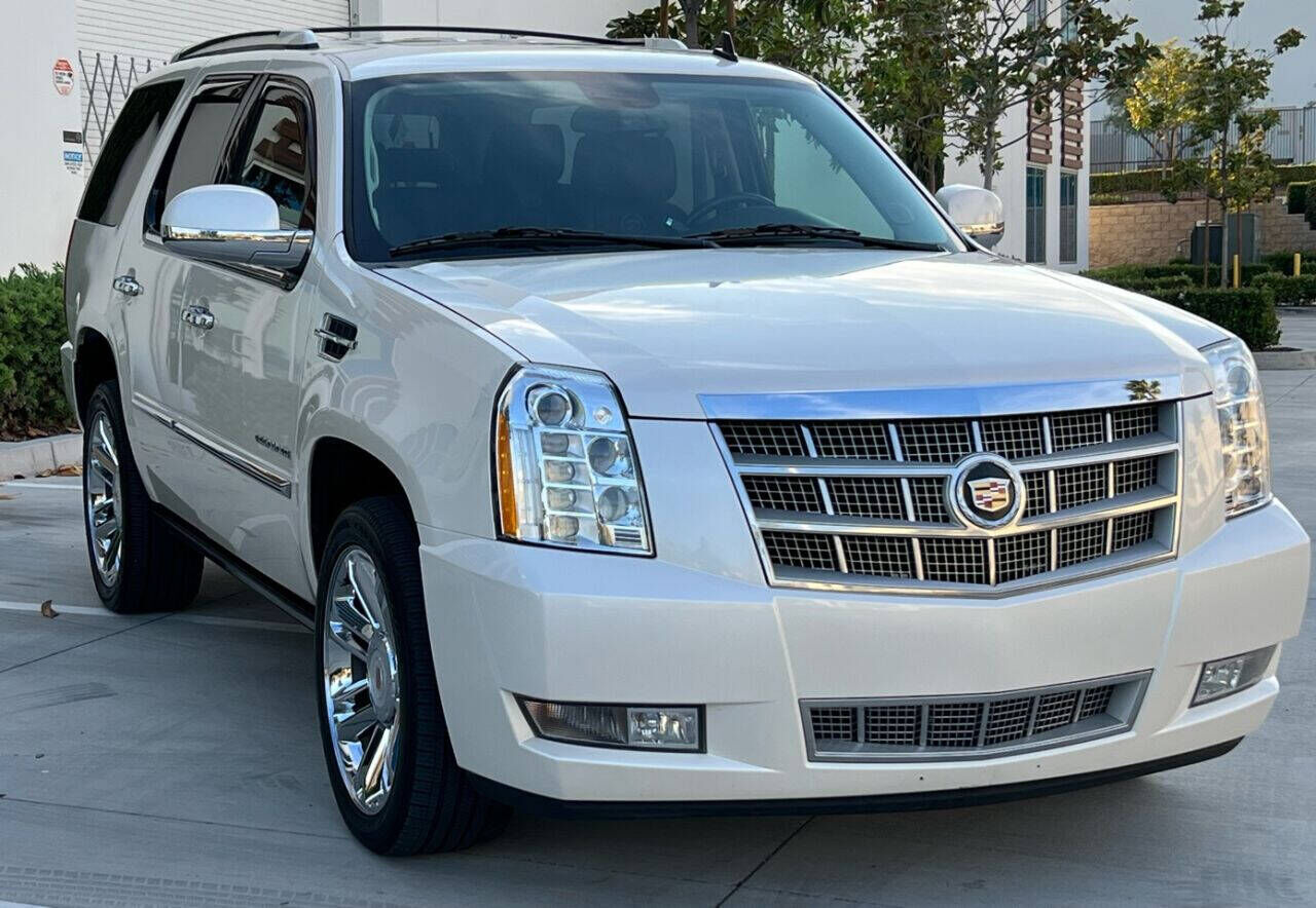 2013 CADILLAC Escalade