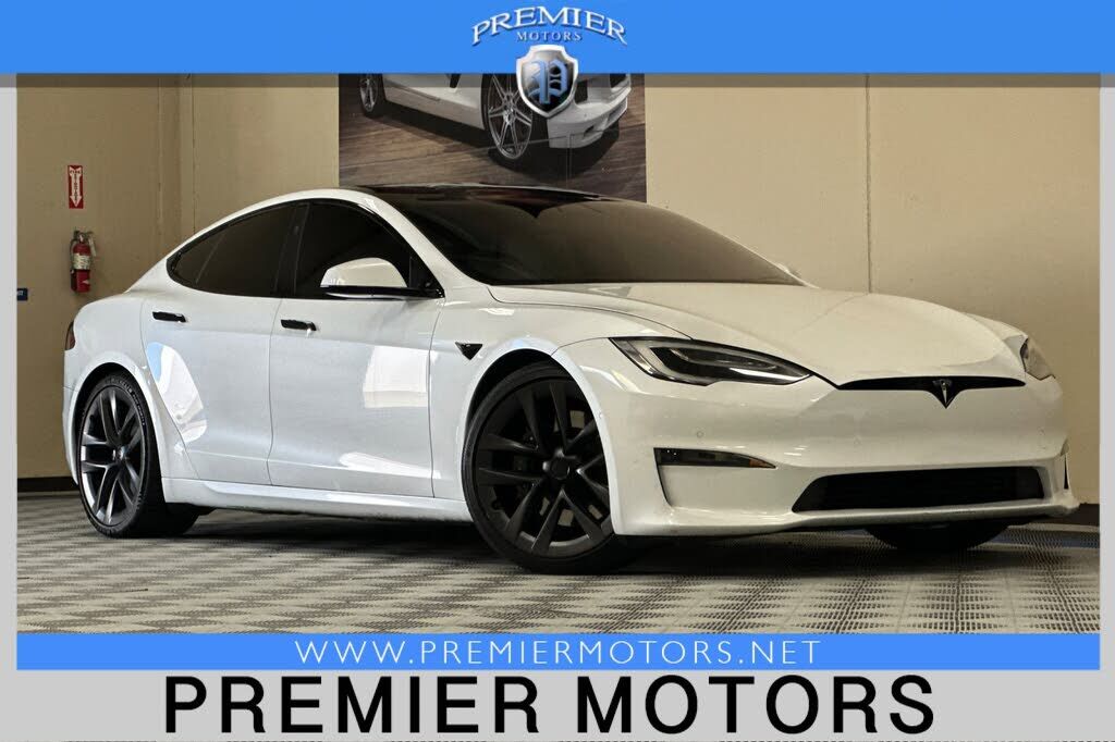 2022 TESLA Model S