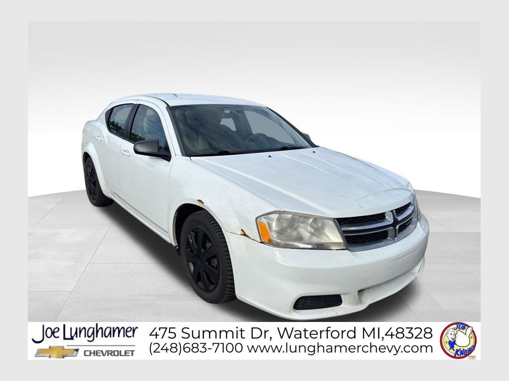2013 DODGE Avenger