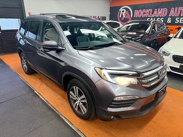 2017 HONDA Pilot
