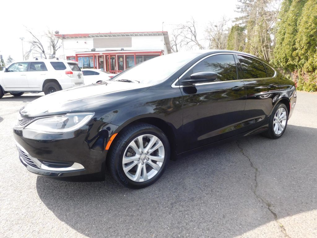 2016 CHRYSLER 200