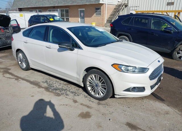 2015 FORD Fusion