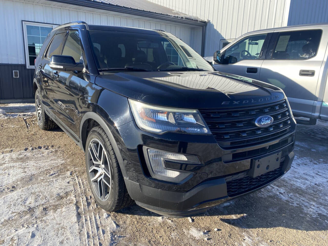 2017 FORD Explorer