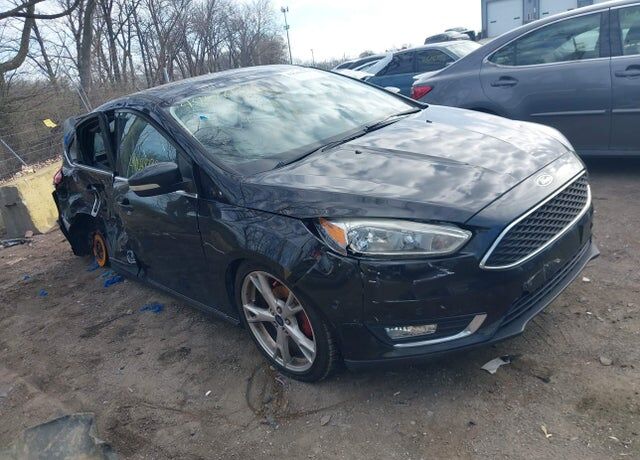 2015 FORD Focus