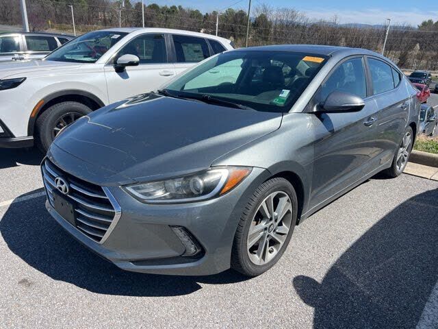 2017 HYUNDAI Elantra