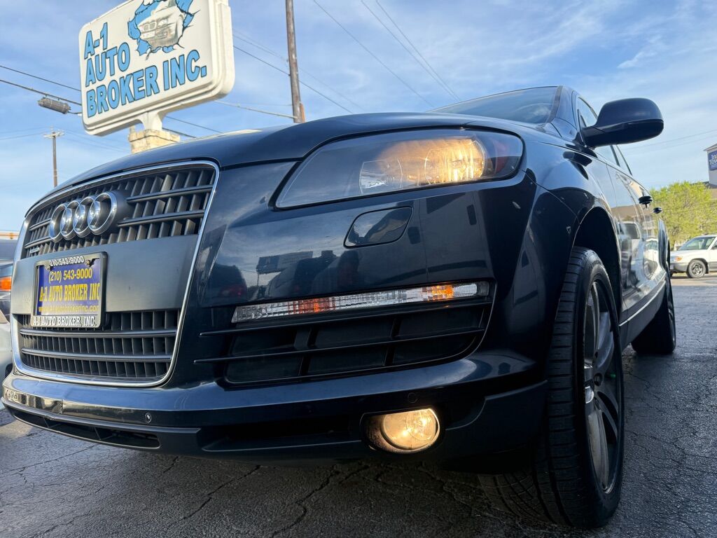 2009 AUDI Q7