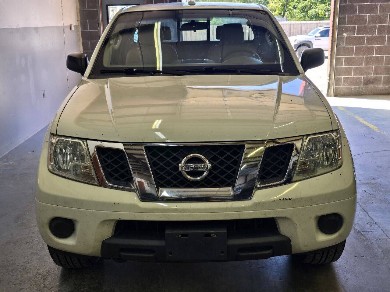 2015 NISSAN Frontier