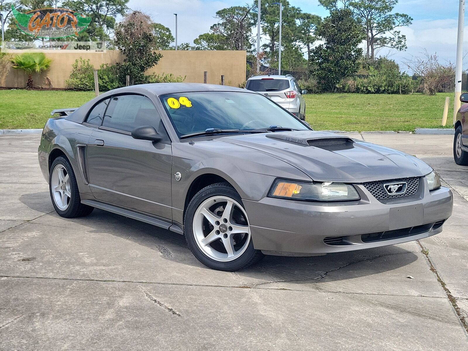 2004 FORD Mustang