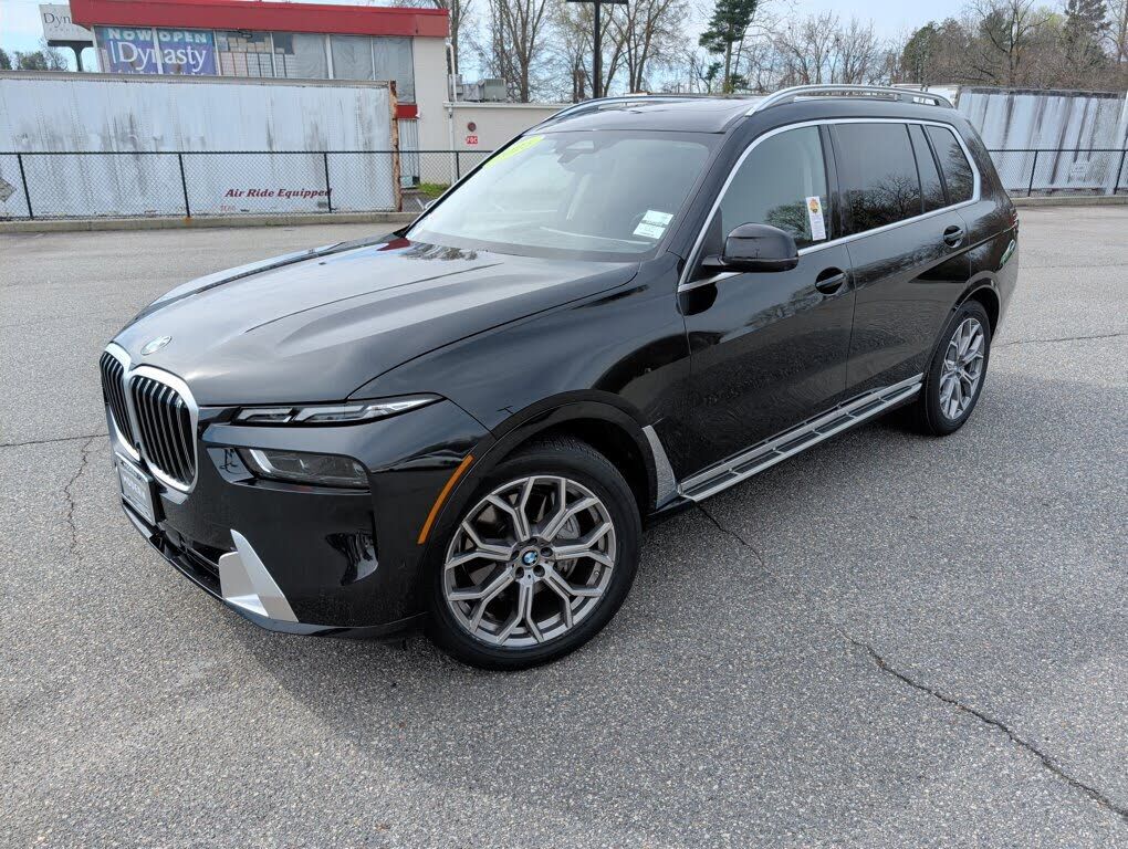 2025 BMW X7