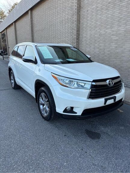2015 TOYOTA Highlander