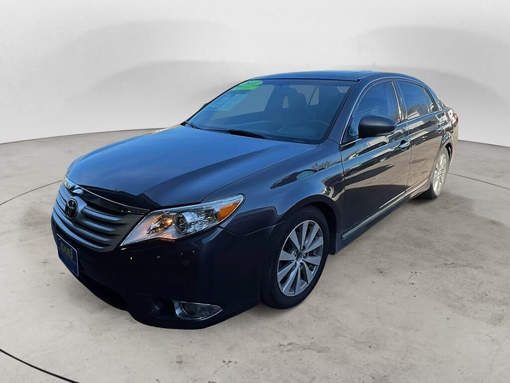 2011 TOYOTA Avalon