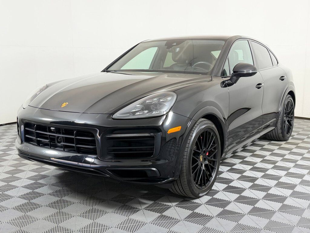 2023 PORSCHE Cayenne