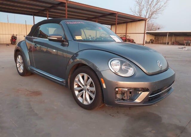 2017 VOLKSWAGEN Beetle