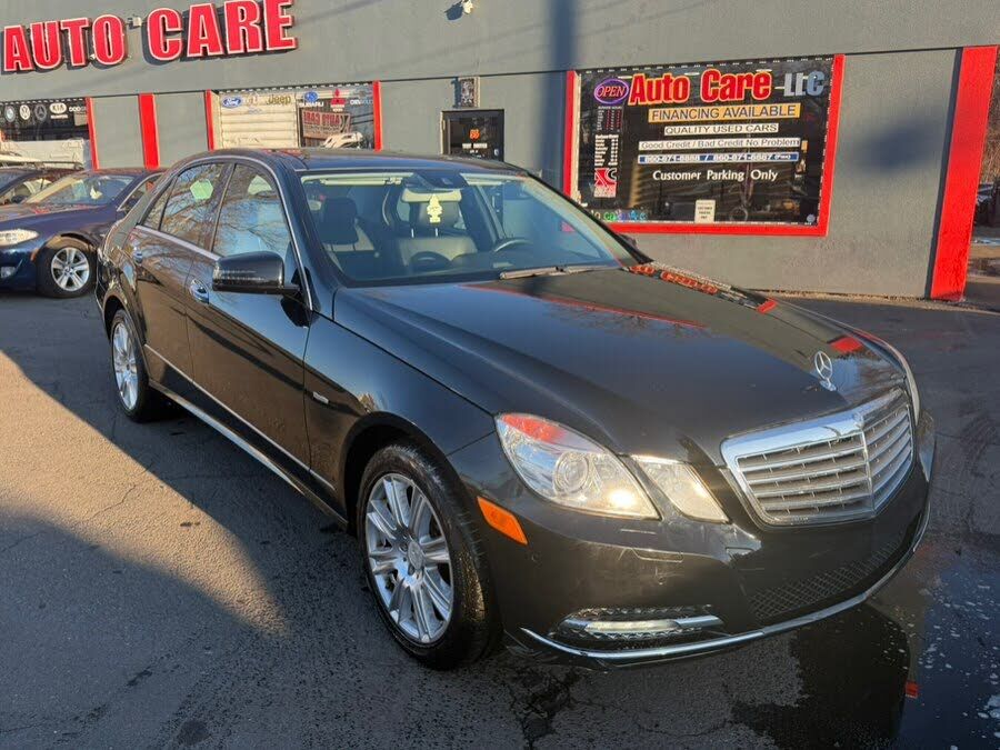 2012 MERCEDES-BENZ E-Class